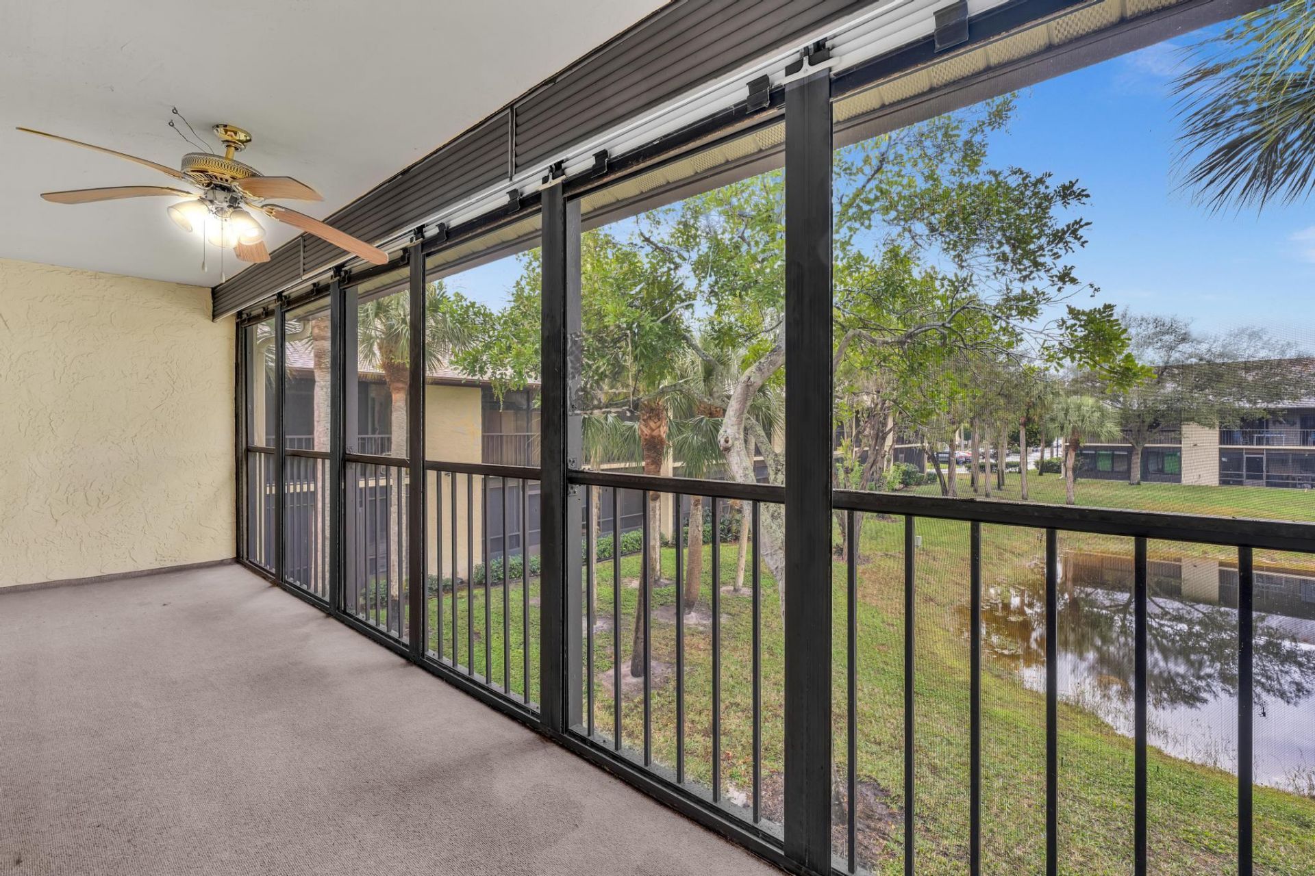 3529 Englewood Drive, Unit 321, Lake Worth, FL 33467 Photo