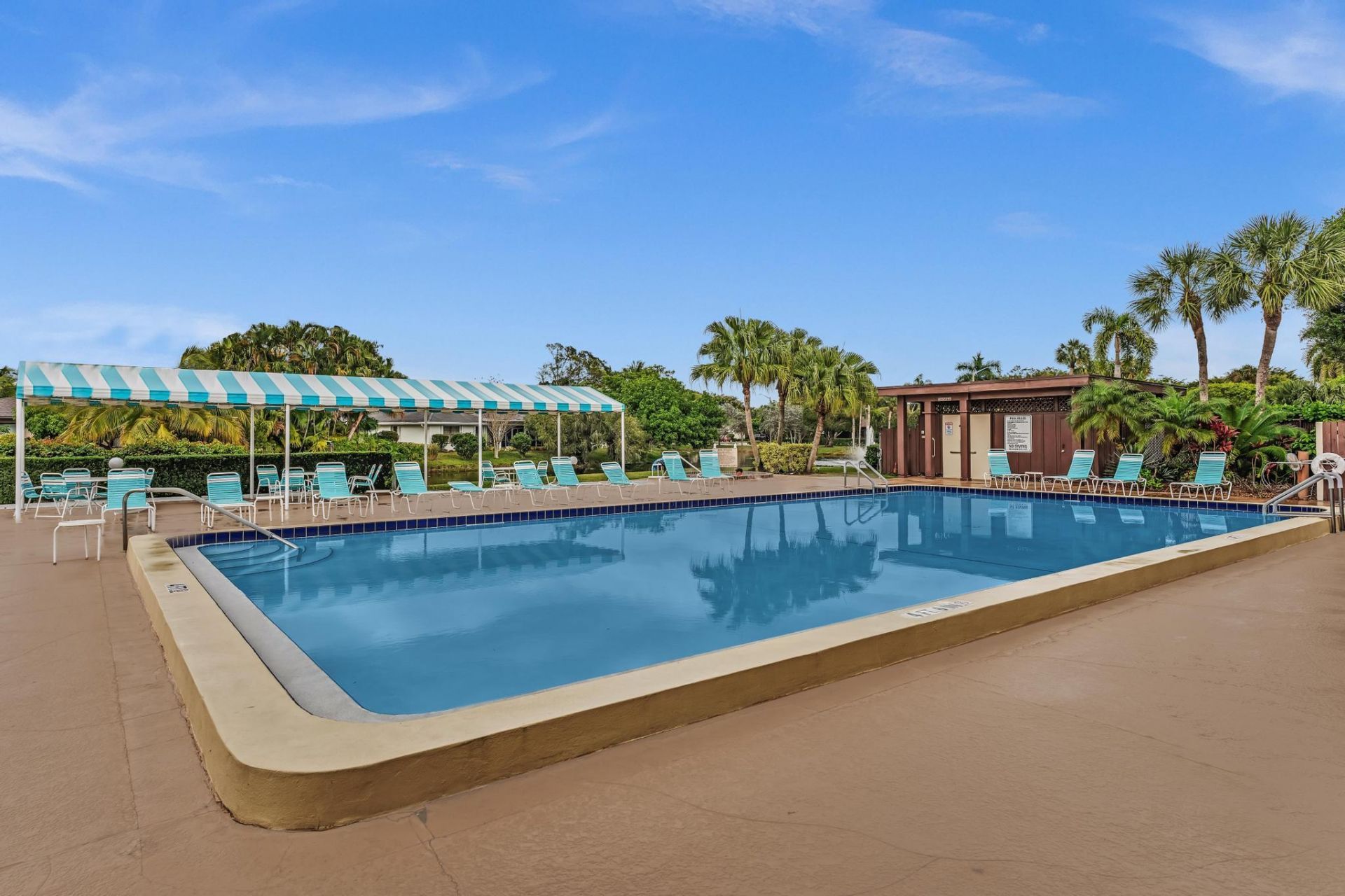 3529 Englewood Drive, Unit 321, Lake Worth, FL 33467 Photo