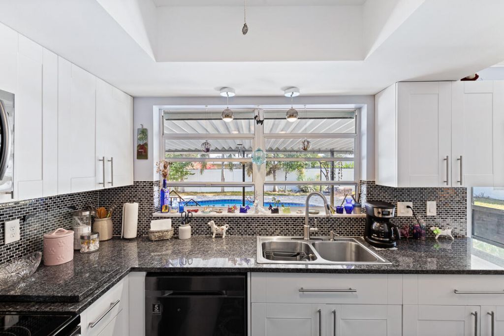 397 NE Jonquil Street, Port Saint Lucie, FL 34983 Photo