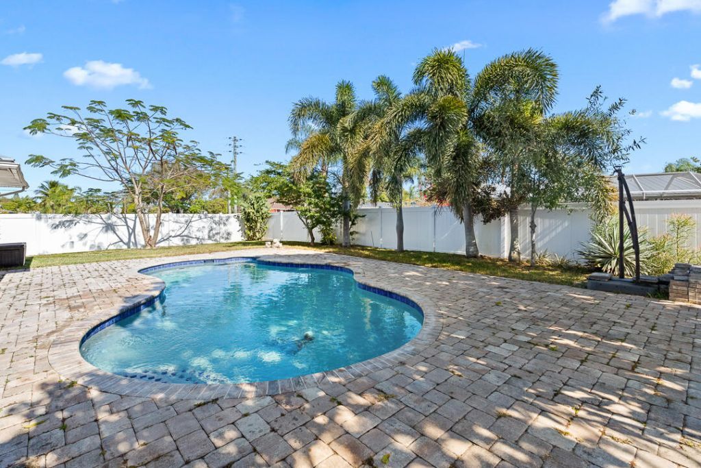 397 NE Jonquil Street, Port Saint Lucie, FL 34983 Photo