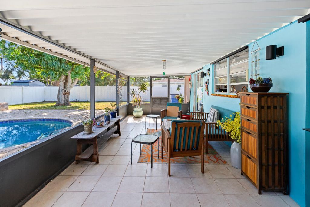 397 NE Jonquil Street, Port Saint Lucie, FL 34983 Photo