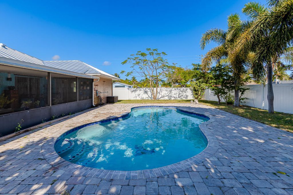 397 NE Jonquil Street, Port Saint Lucie, FL 34983 Photo