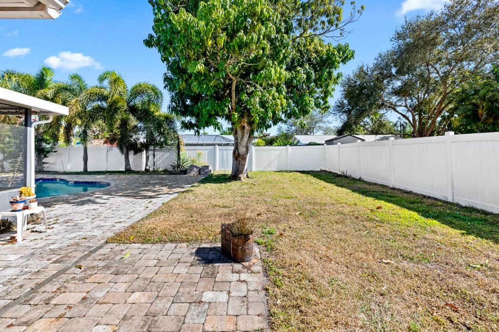 397 NE Jonquil Street, Port Saint Lucie, FL 34983 Photo