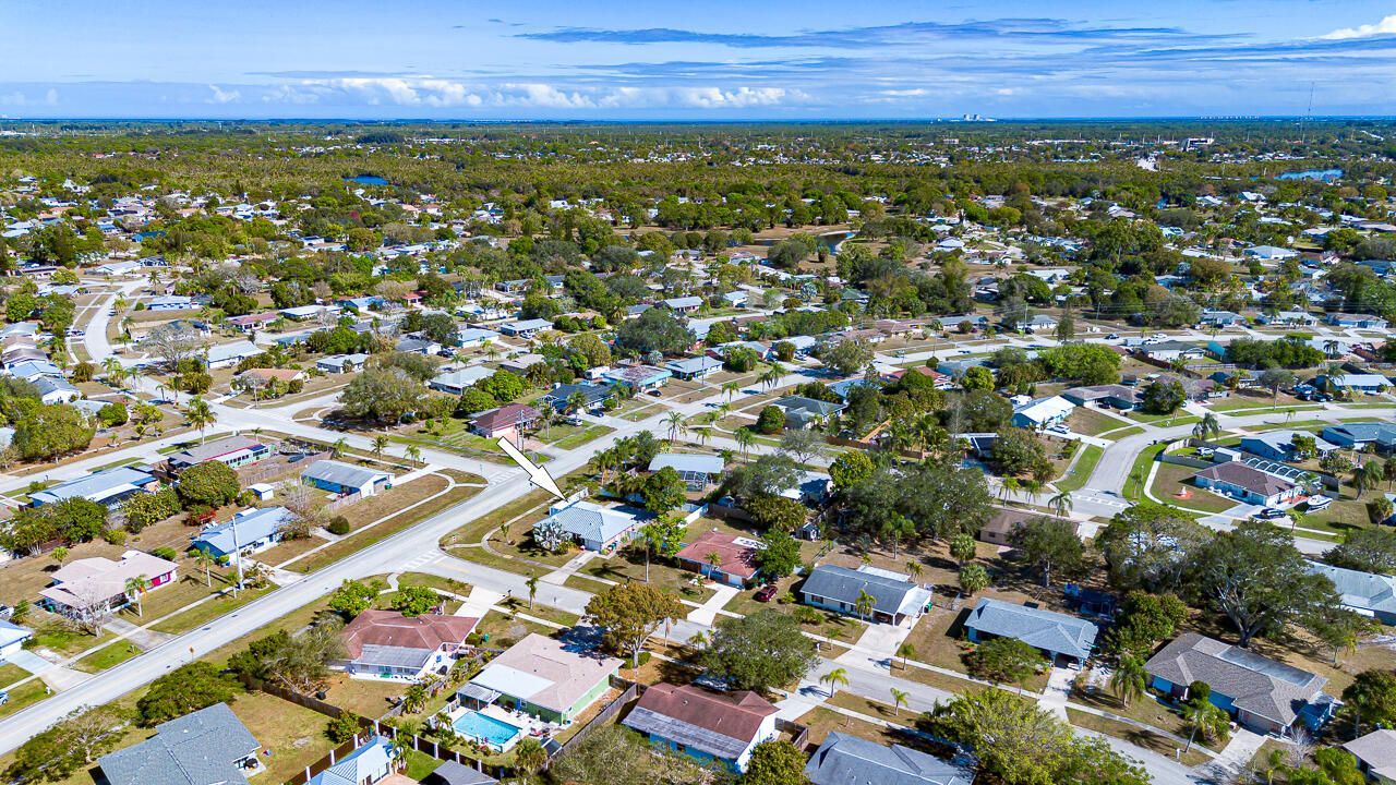 397 NE Jonquil Street, Port Saint Lucie, FL 34983 Photo