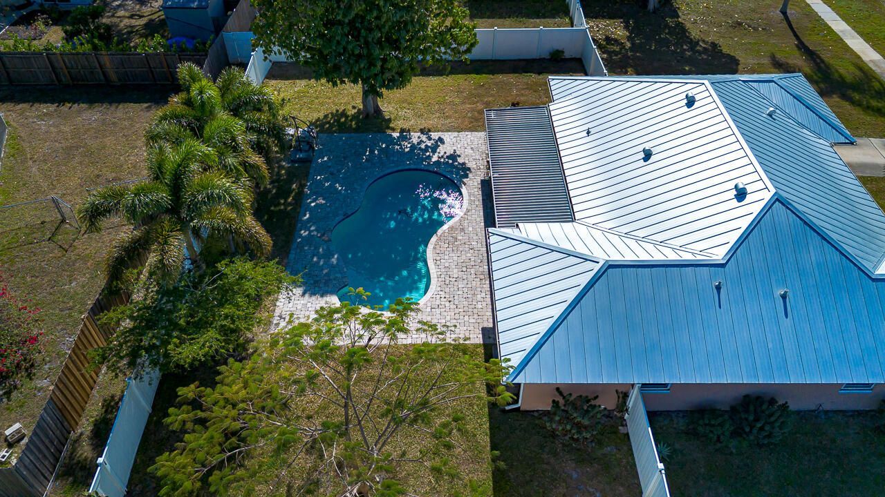 397 NE Jonquil Street, Port Saint Lucie, FL 34983 Photo