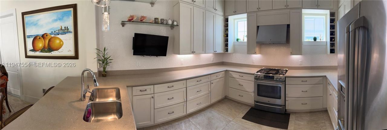 918 NE 17th Way, Fort Lauderdale, FL 33304 Photo