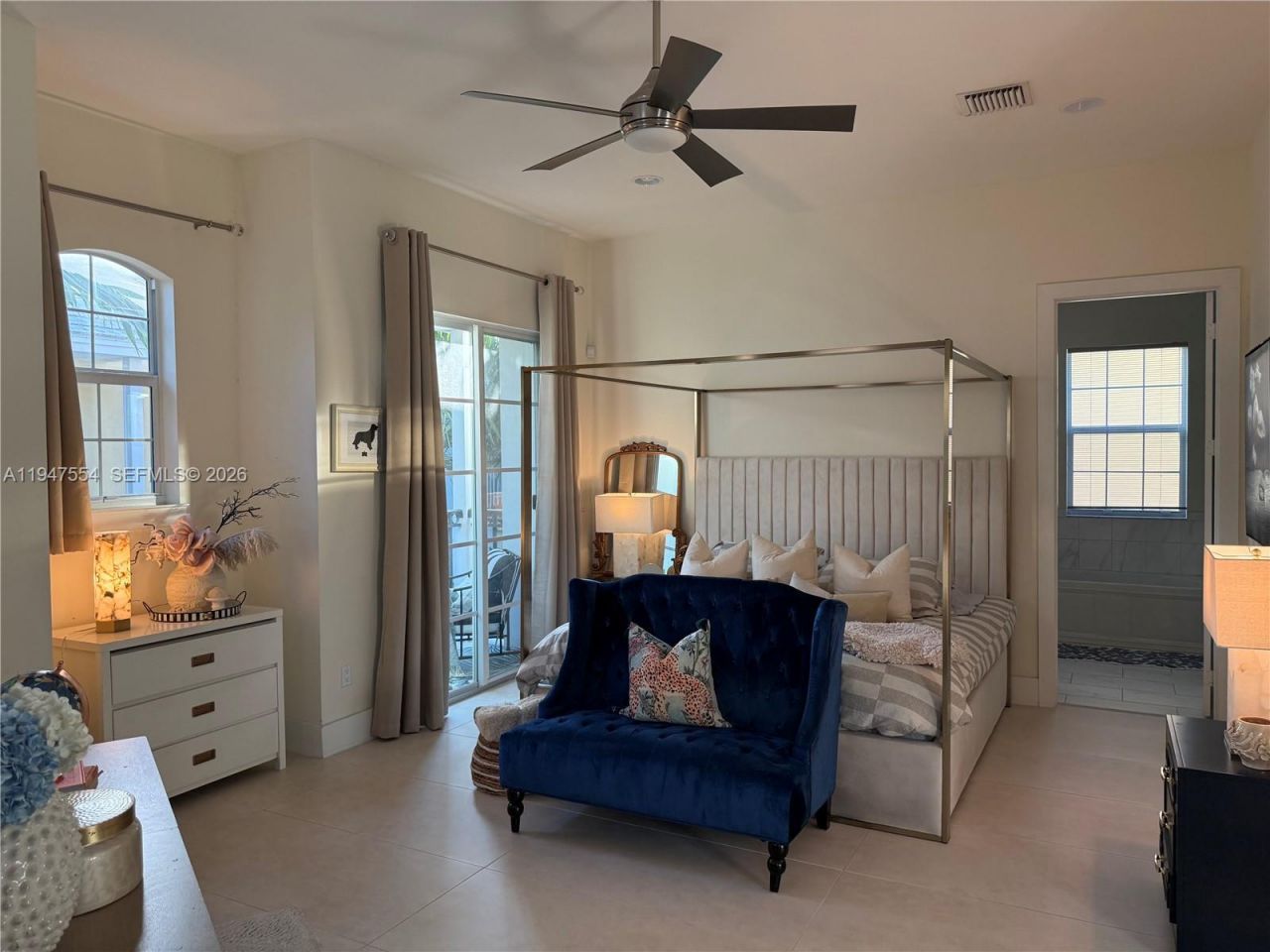 918 NE 17th Way, Fort Lauderdale, FL 33304 Photo