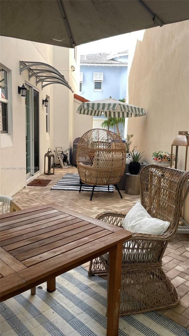 918 NE 17th Way, Fort Lauderdale, FL 33304 Photo