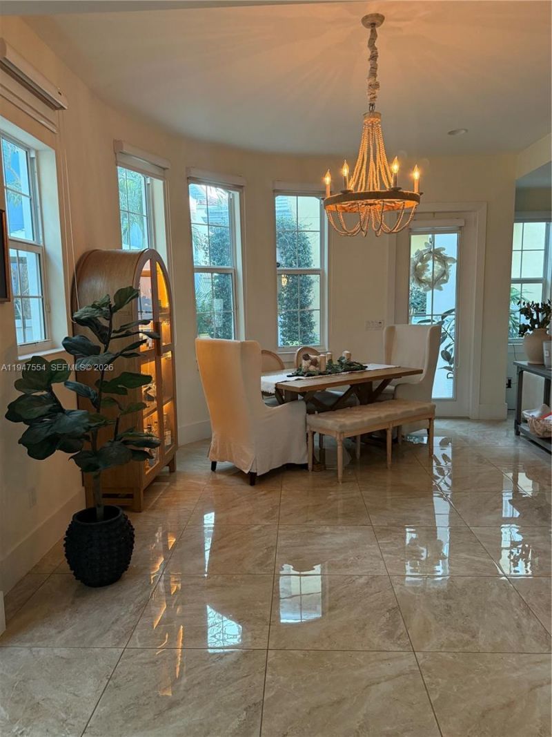 918 NE 17th Way, Fort Lauderdale, FL 33304 Photo