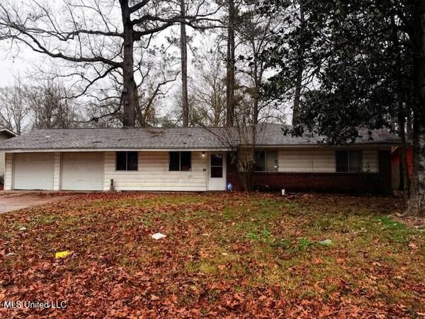 3306 Longwood Drive, Jackson, MS 39212