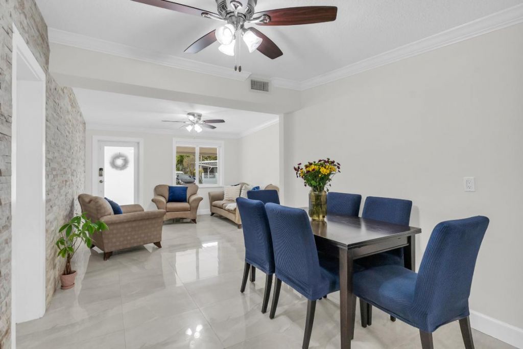 6350 SW 32 Street, Miami, FL 33155 Photo