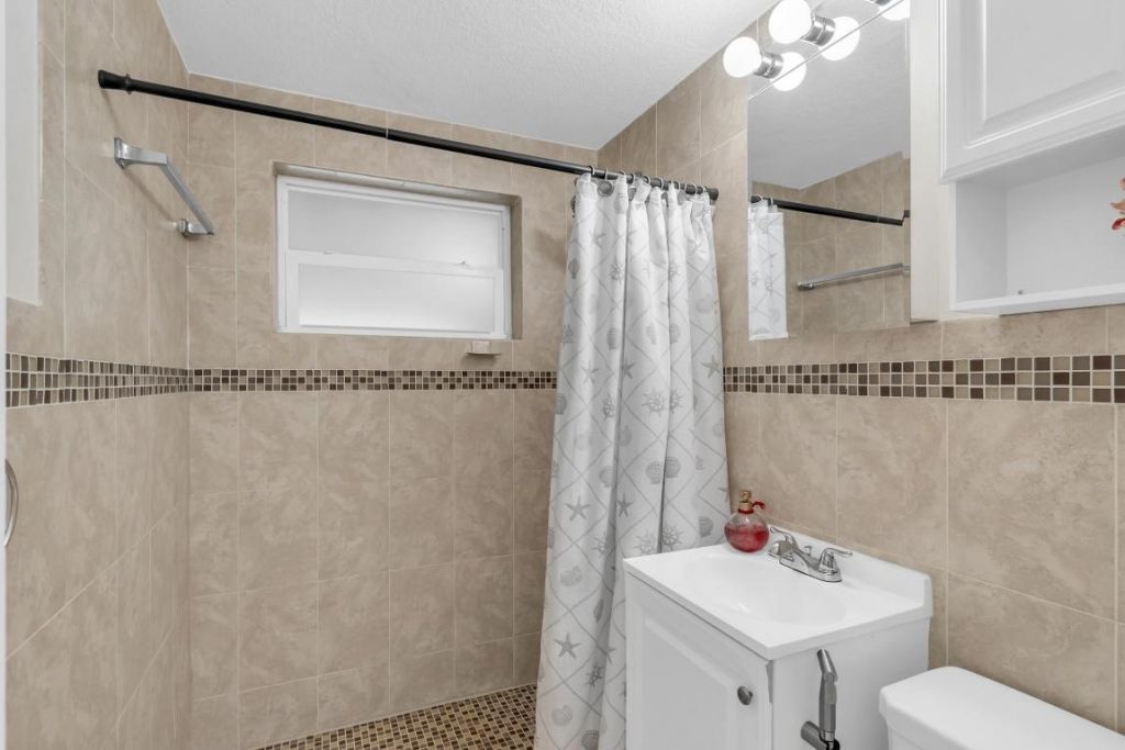 6350 SW 32 Street, Miami, FL 33155 Photo