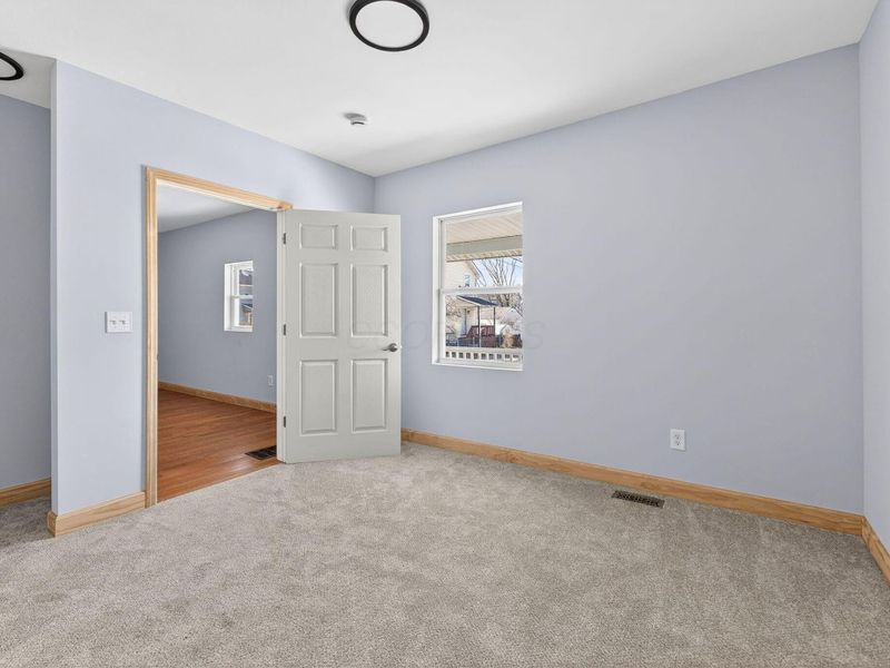 378 Hawkes Avenue, Columbus, OH 43223 Photo 16