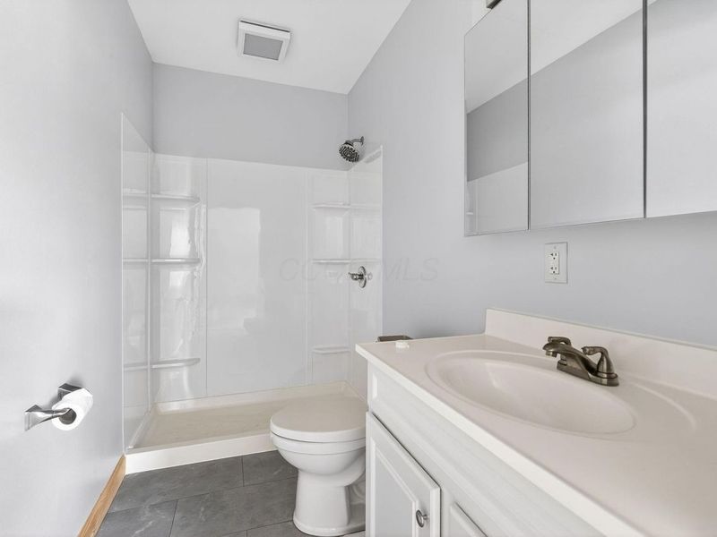 378 Hawkes Avenue, Columbus, OH 43223 Photo 17