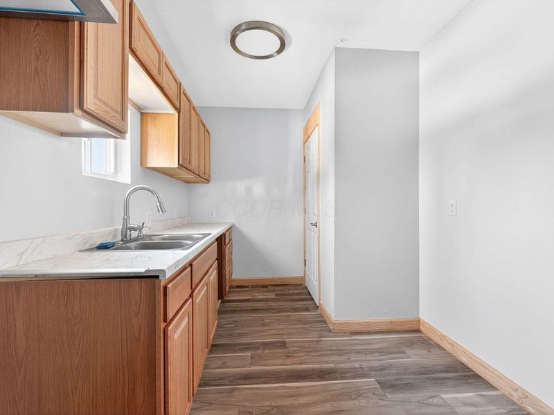 378 Hawkes Avenue, Columbus, OH 43223 Photo 22