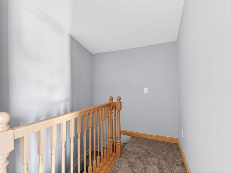 378 Hawkes Avenue, Columbus, OH 43223 Photo 27