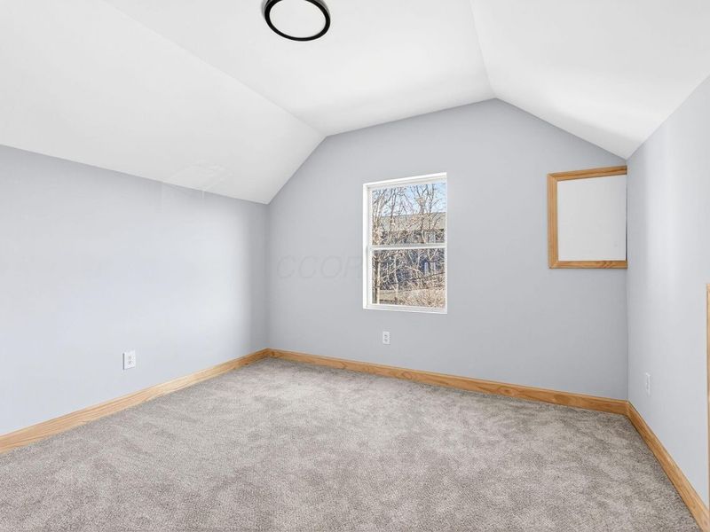 378 Hawkes Avenue, Columbus, OH 43223 Photo 28