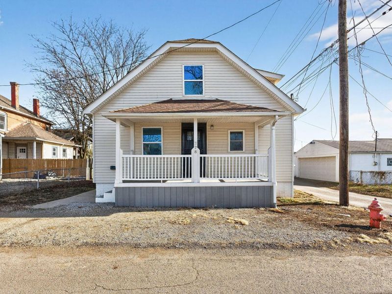 378 Hawkes Avenue, Columbus, OH 43223 Photo 4