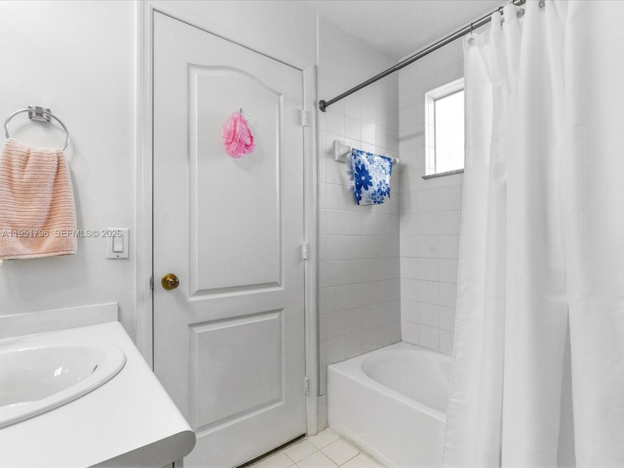 7377 NW 174th Ter, Unit 105, Hialeah, FL 33015 Photo