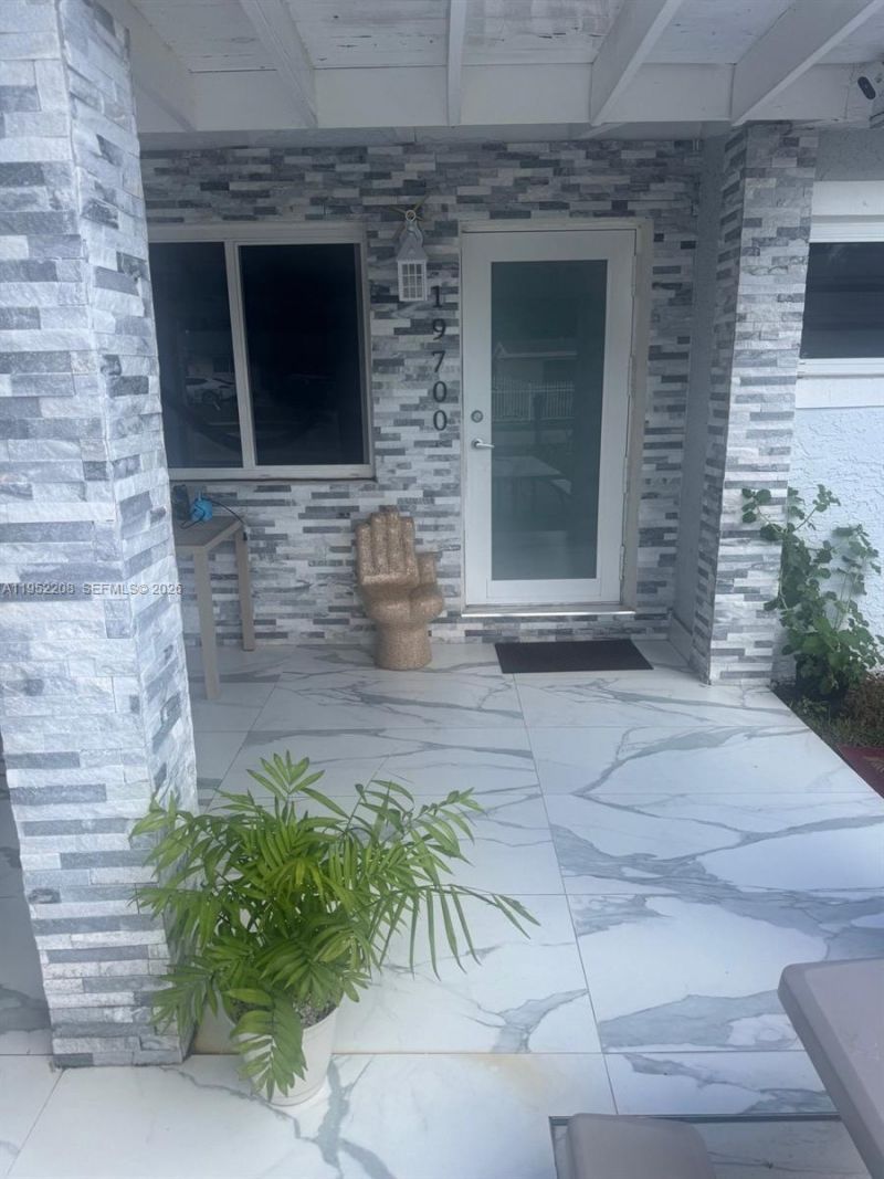 19700 NW 6th Pl , Miami Gardens, FL 33169 Photo