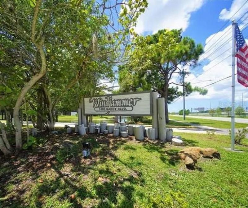 1400 Gandy Boulevard N, Unit 512, Saint Petersburg, FL 33702 Photo