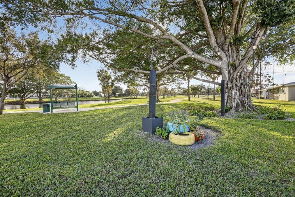 4400 NW 45th Court, Tamarac, FL 33319 Photo