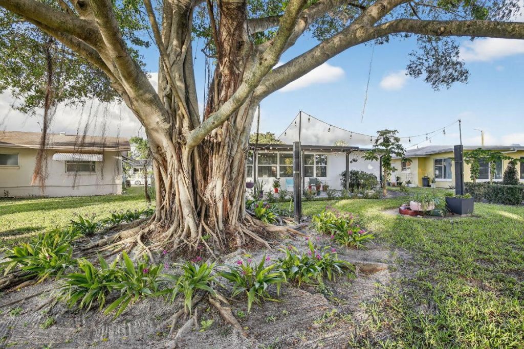 4400 NW 45th Court, Tamarac, FL 33319 Photo