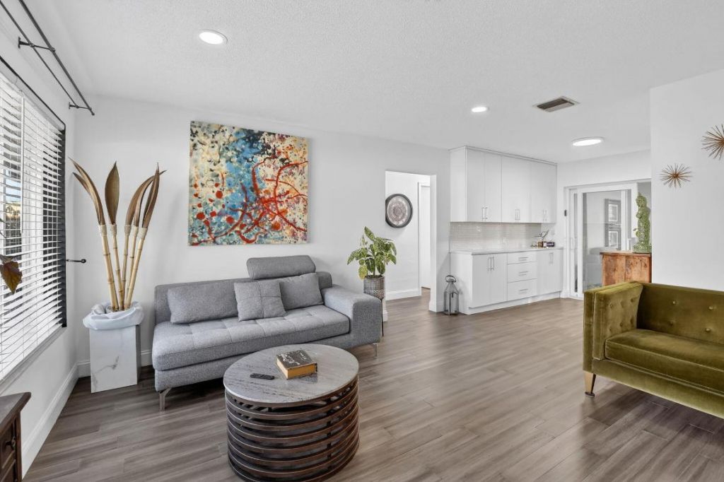 4400 NW 45th Court, Tamarac, FL 33319 Photo