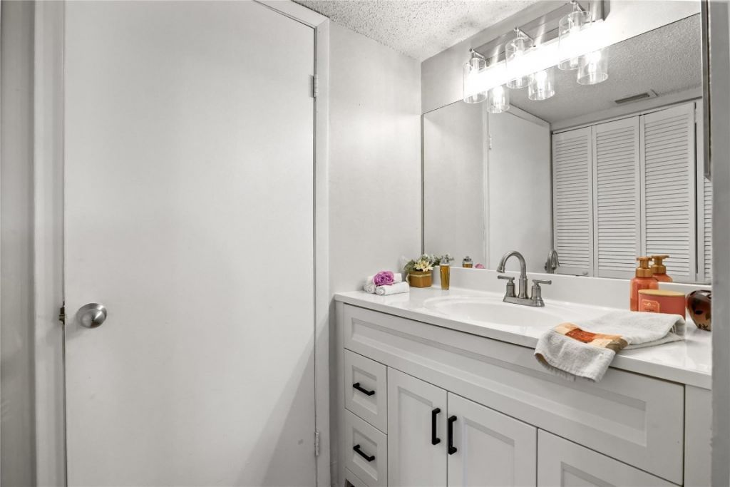 9166 W Atlantic Boulevard, Unit 1616, Coral Springs, FL 33071 Photo