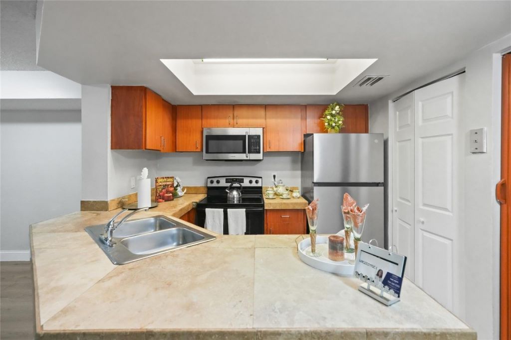 9166 W Atlantic Boulevard, Unit 1616, Coral Springs, FL 33071 Photo