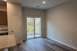 2050 Armada Road photo 4