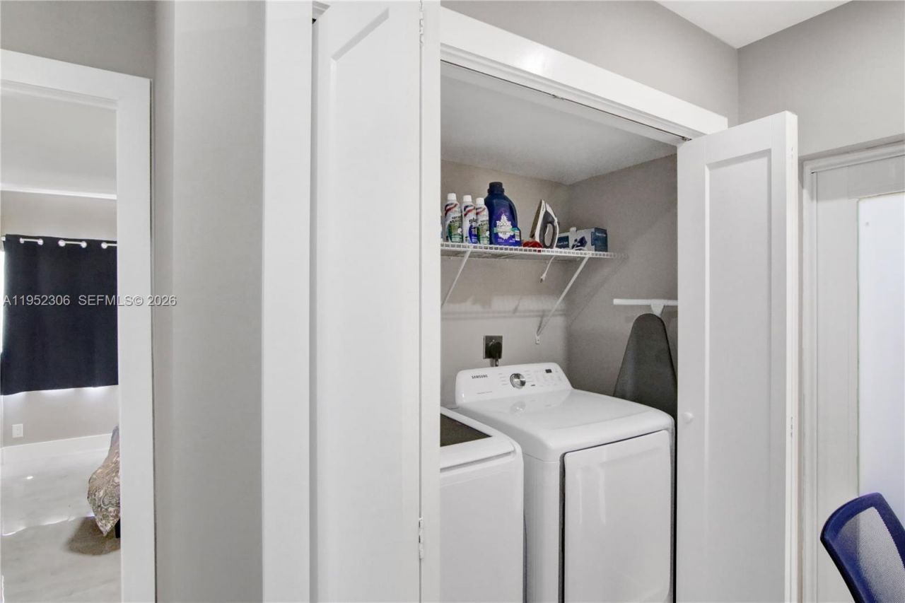 1245 Garfield St, Hollywood, FL 33019 Photo