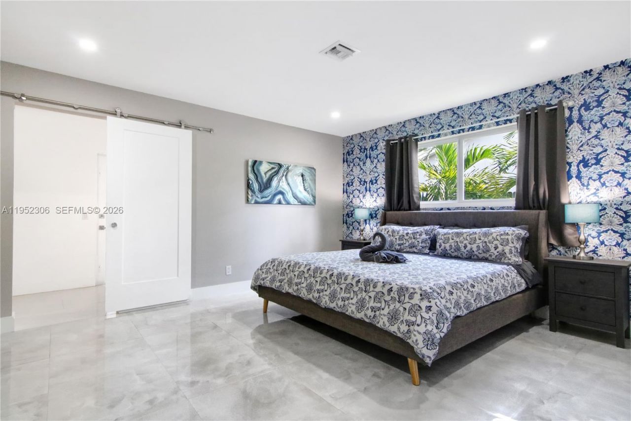 1245 Garfield St, Hollywood, FL 33019 Photo