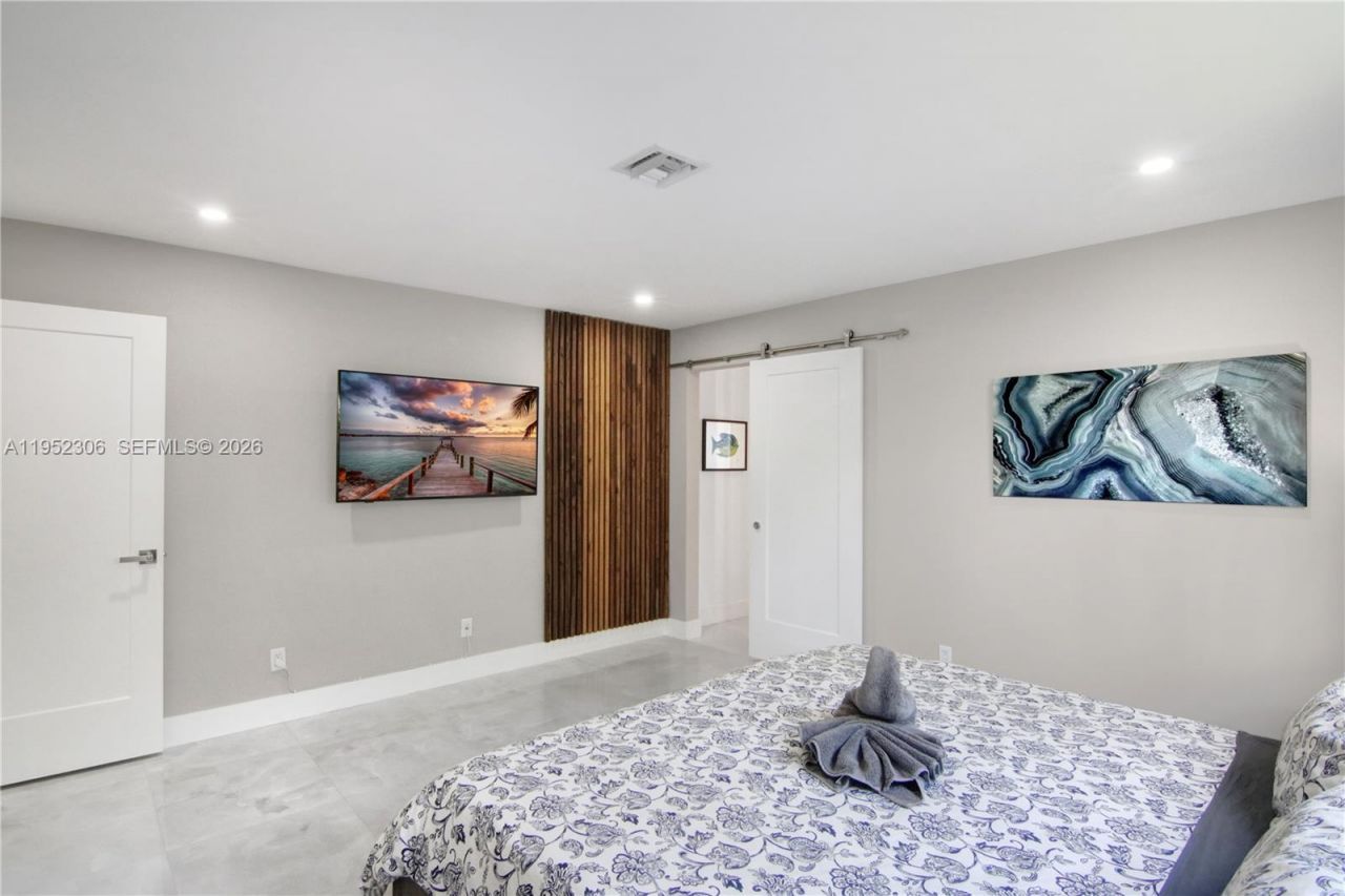 1245 Garfield St, Hollywood, FL 33019 Photo