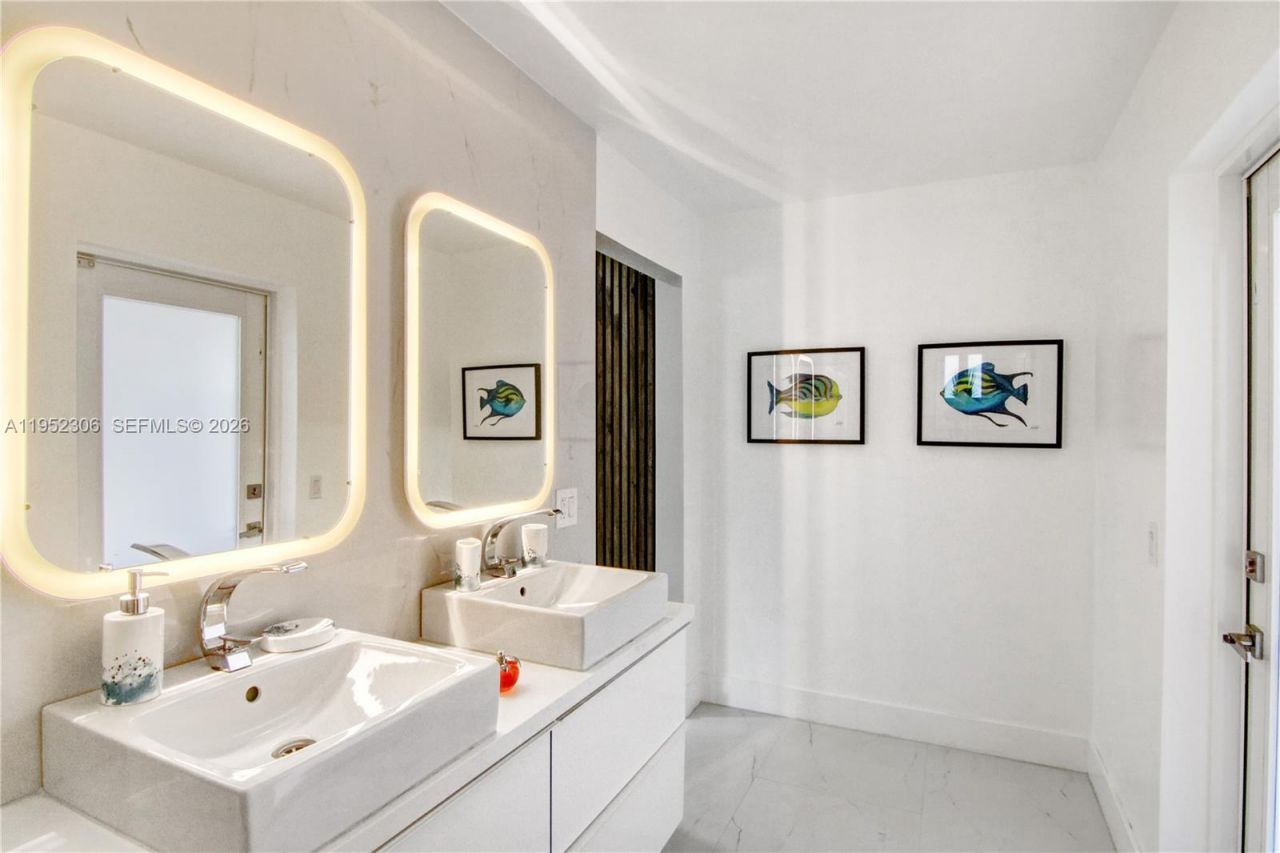 1245 Garfield St, Hollywood, FL 33019 Photo