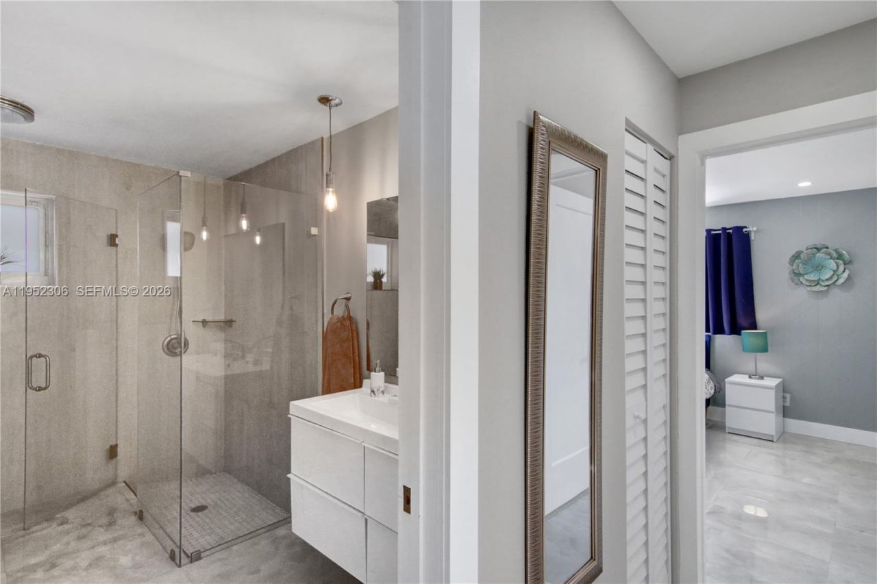 1245 Garfield St, Hollywood, FL 33019 Photo