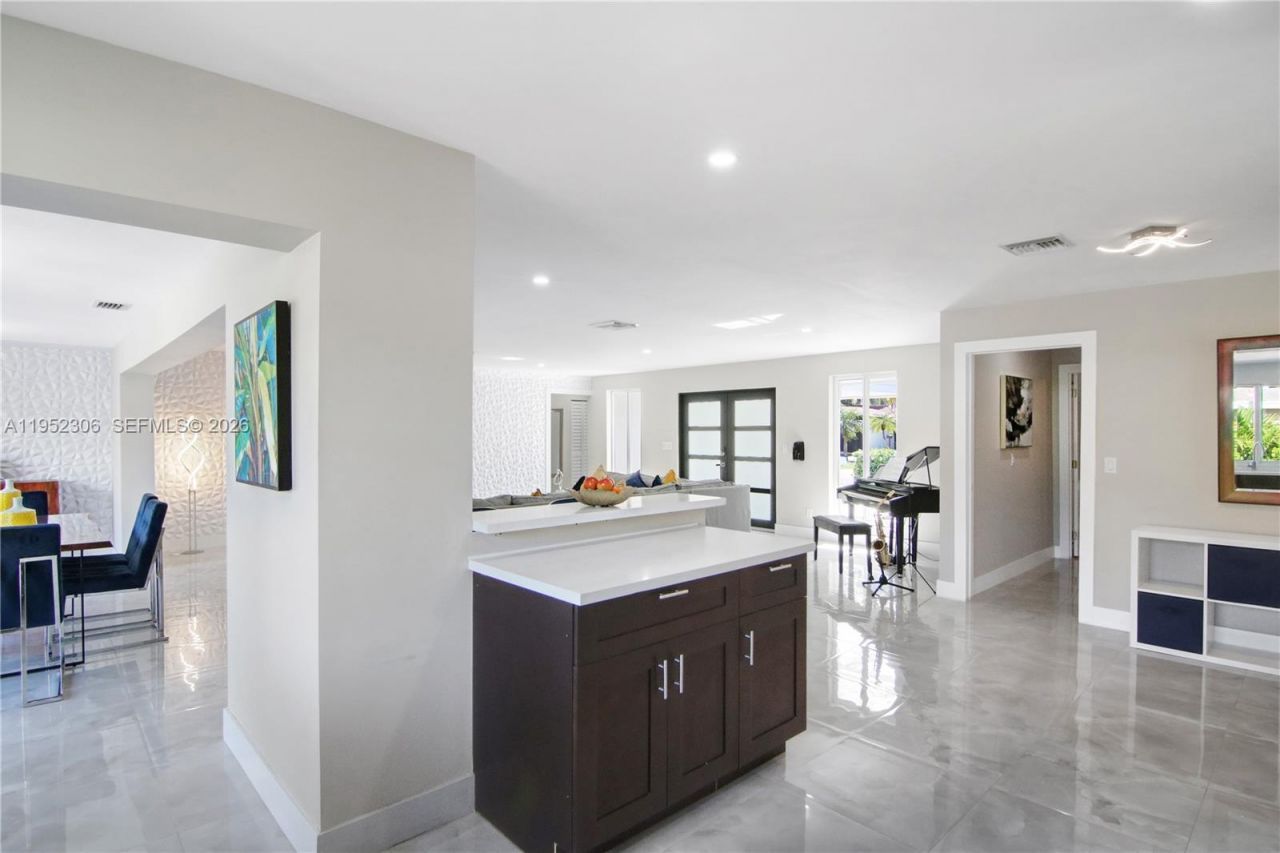 1245 Garfield St, Hollywood, FL 33019 Photo