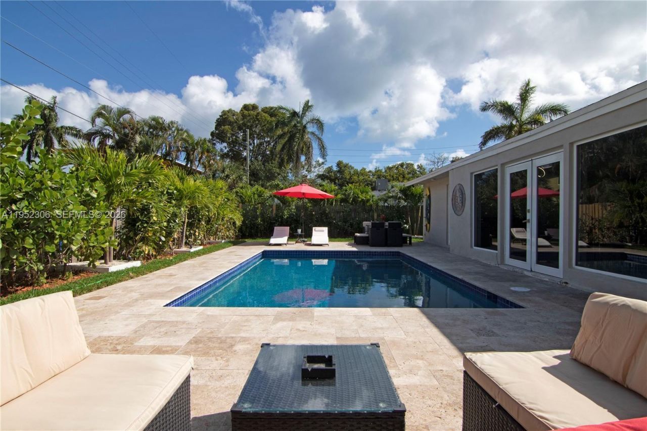 1245 Garfield St, Hollywood, FL 33019 Photo