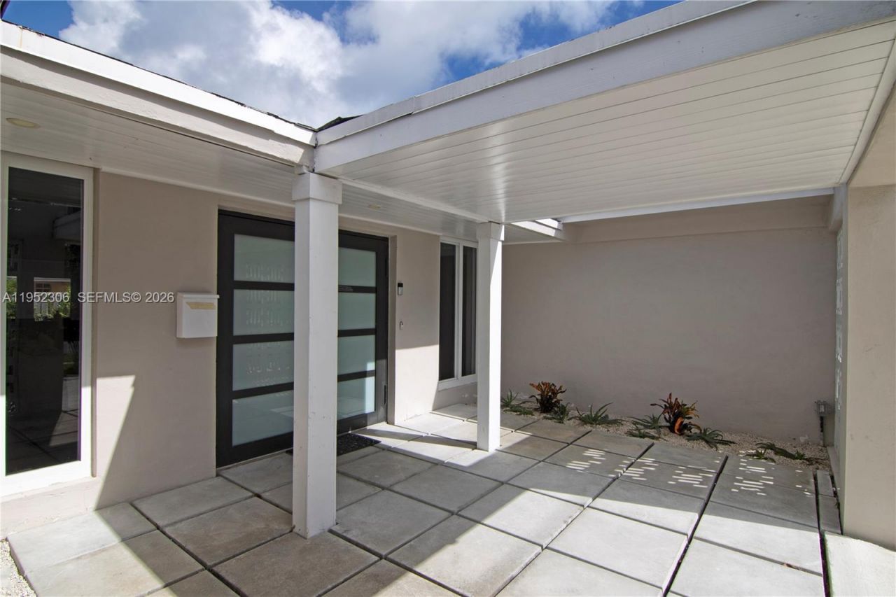 1245 Garfield St, Hollywood, FL 33019 Photo