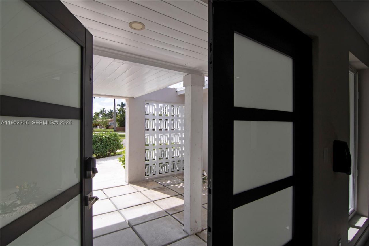 1245 Garfield St, Hollywood, FL 33019 Photo