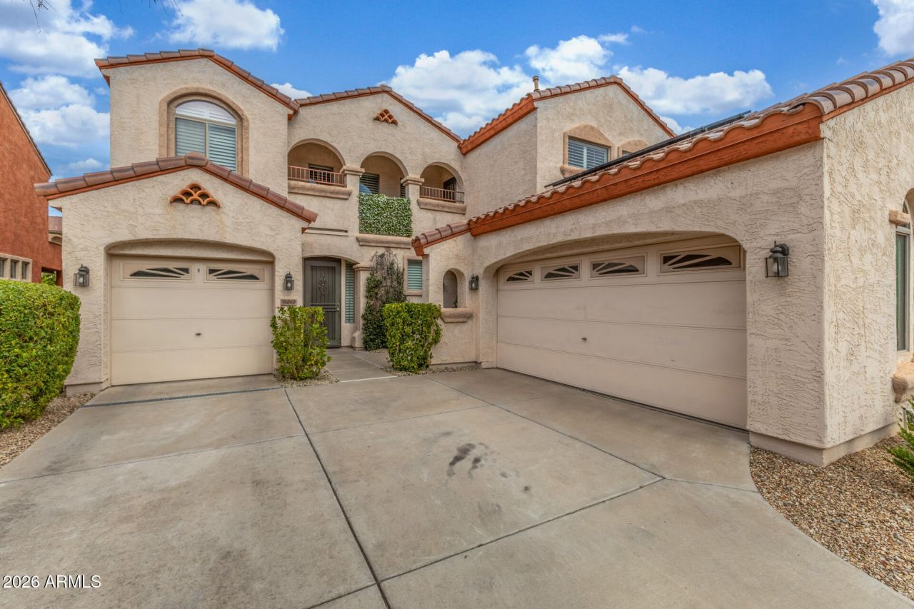 16060 W Mercer Lane, Surprise, AZ 85379 Main Photo