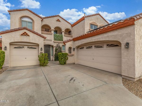 16060 W MERCER Lane, Surprise, AZ 85379