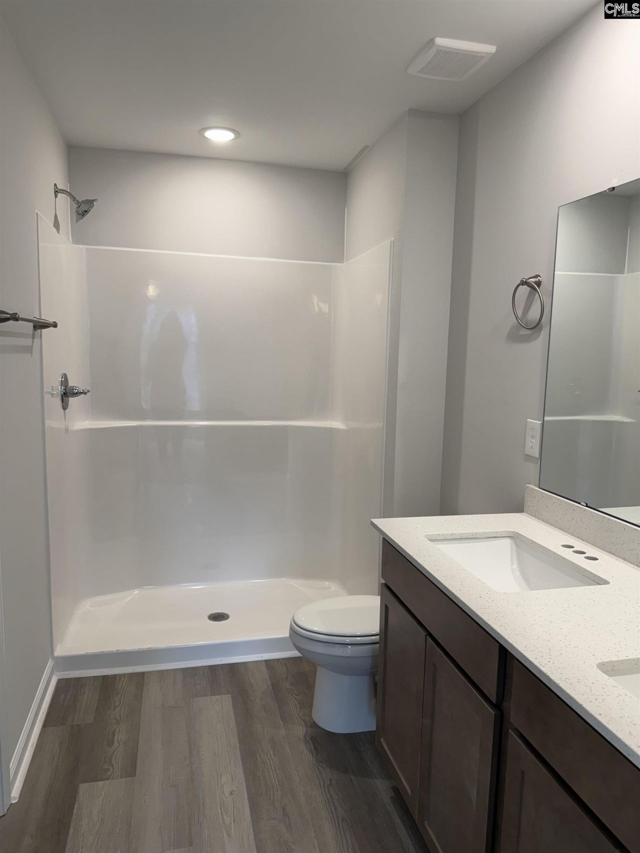 2042 Armada Road Photo 12