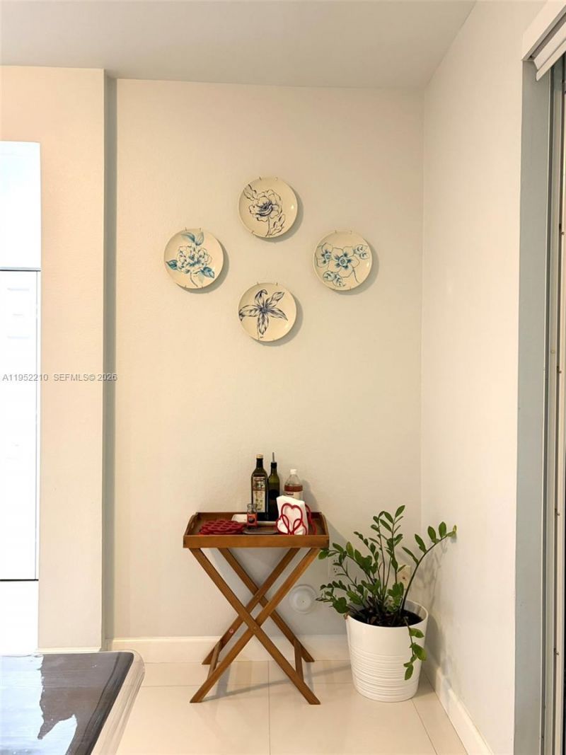 10780 NW 74th Ln, Doral, FL 33178 Photo