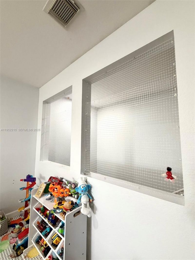 10780 NW 74th Ln, Doral, FL 33178 Photo