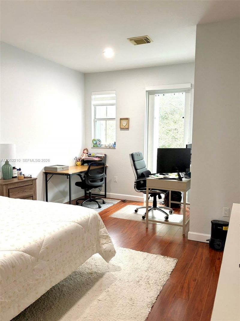 10780 NW 74th Ln, Doral, FL 33178 Photo