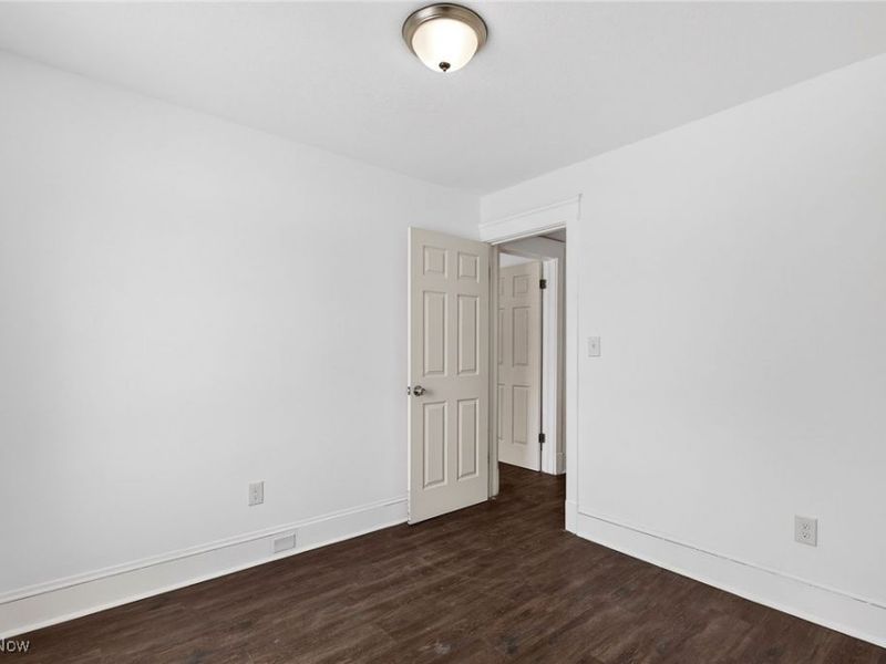 2411 Garden Avenue, Cleveland, OH 44109 Photo 18
