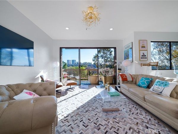67 Sea Island Drive, Newport Beach, CA 92660