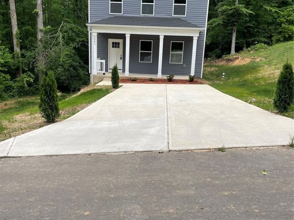 2241 Beauty Street, Statesville, NC 28625
