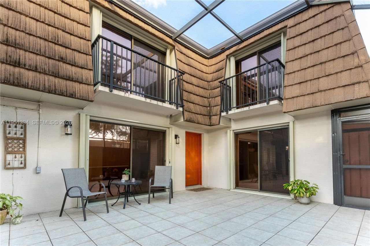 9135 SW 20th Pl, Unit D, Davie, FL 33324 Photo